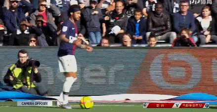 意甲夺冠热门诞生：18场狂揽42分，排名榜首，把米兰尤文挤在身后