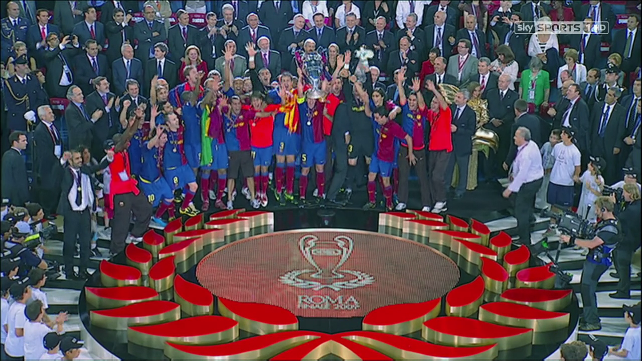 111-103！湖人逆转鹈鹕迎三连胜，詹姆斯30+8+8创纪录